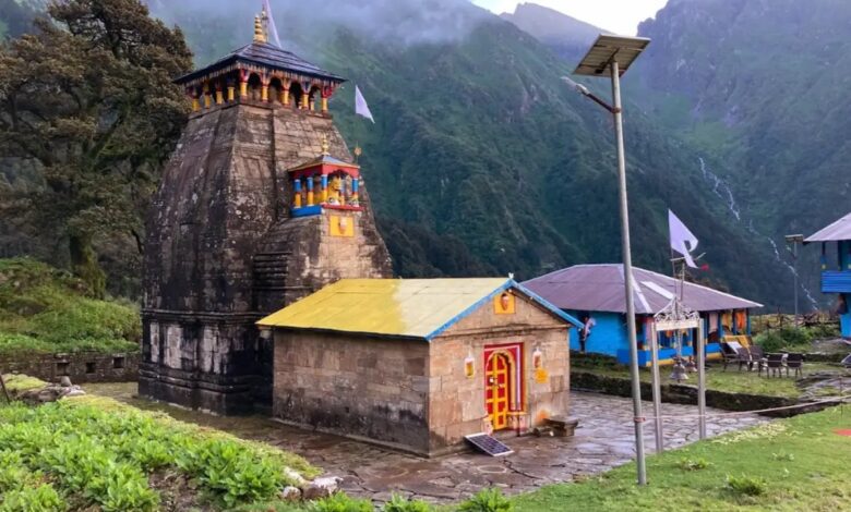 Madmaheshwar Dham Gaurikund