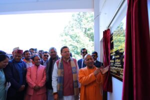 शिक्षा, संस्कार और विकास का संदेश: यमकेश्वर पहुंचे धामी और योगी