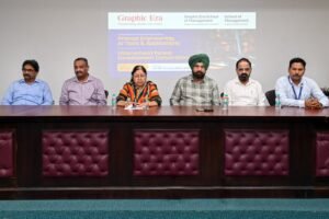 वन विभाग कर्मी ग्राफिक एरा में सीख रहे हैं एआई का उपयोग
