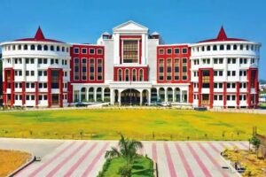 शिक्षकों का बदलावों से अपडेटेड रहना जरूरी
