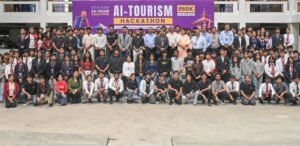 ग्राफिक एरा में हैकाथॉन : पर्यटन की समस्याओं का समाधान खोजने में जुटे छात्र